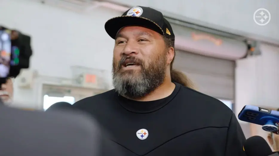 ‘It’s A Blessing’ Former Bengals DL Domata Peko Is ‘Steelers Nation All Day’ Now On Coaching Staff