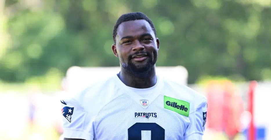 Should the Patriots trade wide receiver Kayshon Boutte?