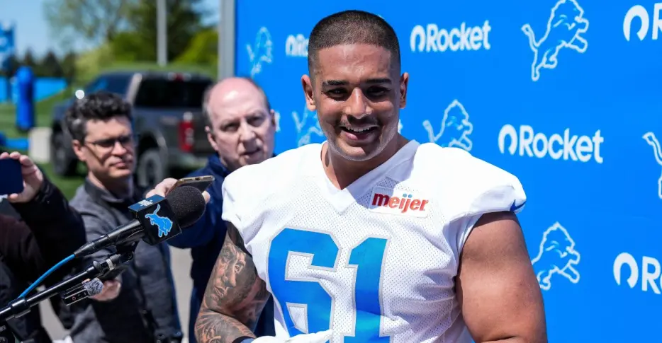 Discussion: Which Detroit Lions player will be a training camp darling?