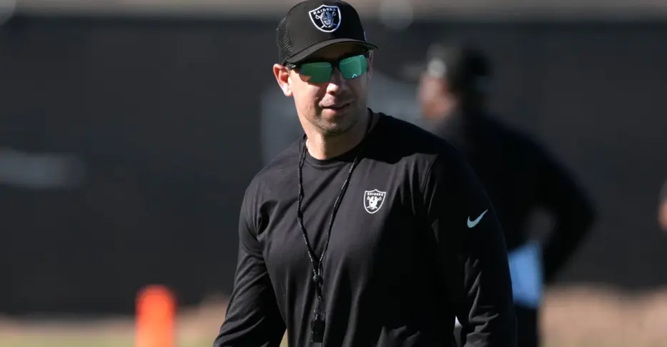 Submit your Las Vegas Raiders mailbag questions!