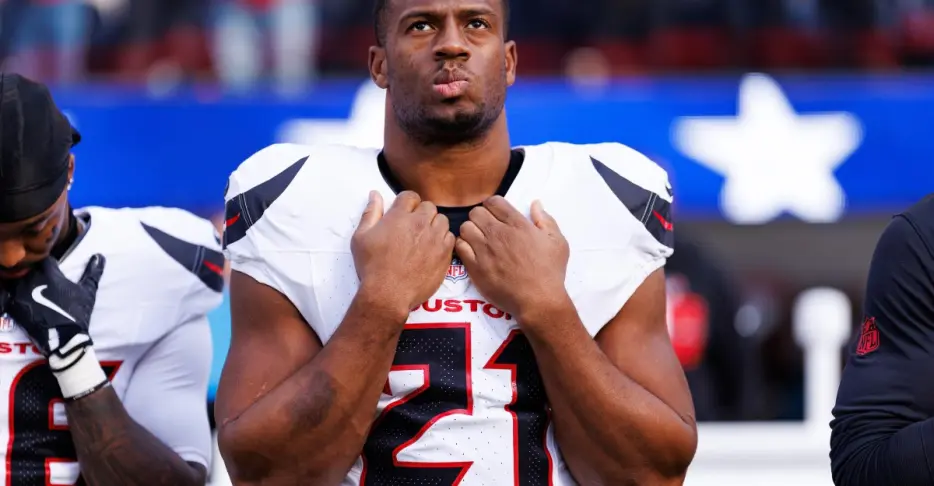 Cleveland Browns news: Betting odds, free agents, and more!