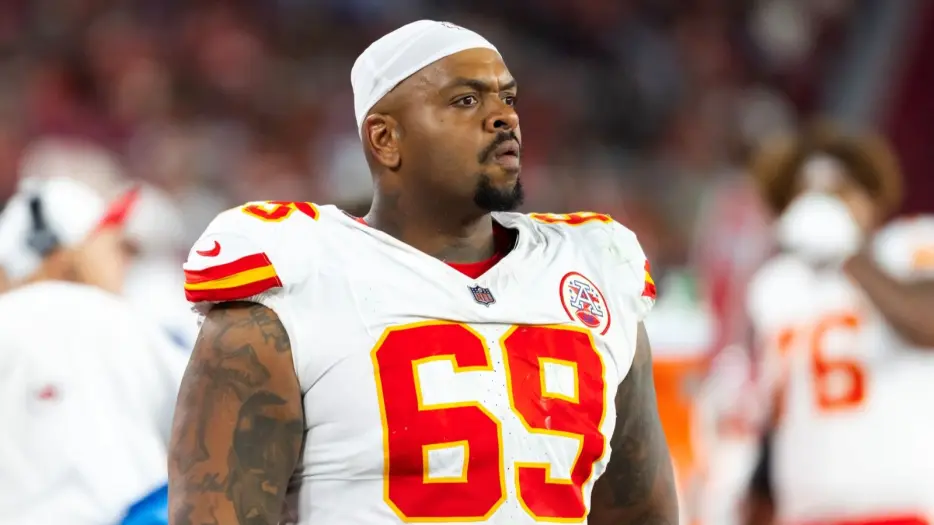 Kansas City Chiefs Defensive Tackle Mike Pennel Tied To Woman Who Was Found Dead In January