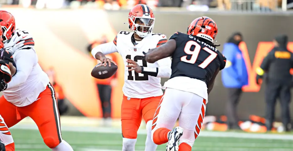 Shemar Stewart and Demetrius Knight among PFF’s top 10 second-year players under pressure to perform