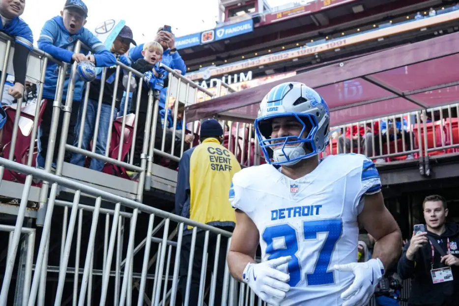 Lions TE Sam LaPorta Cleared For Training Camp