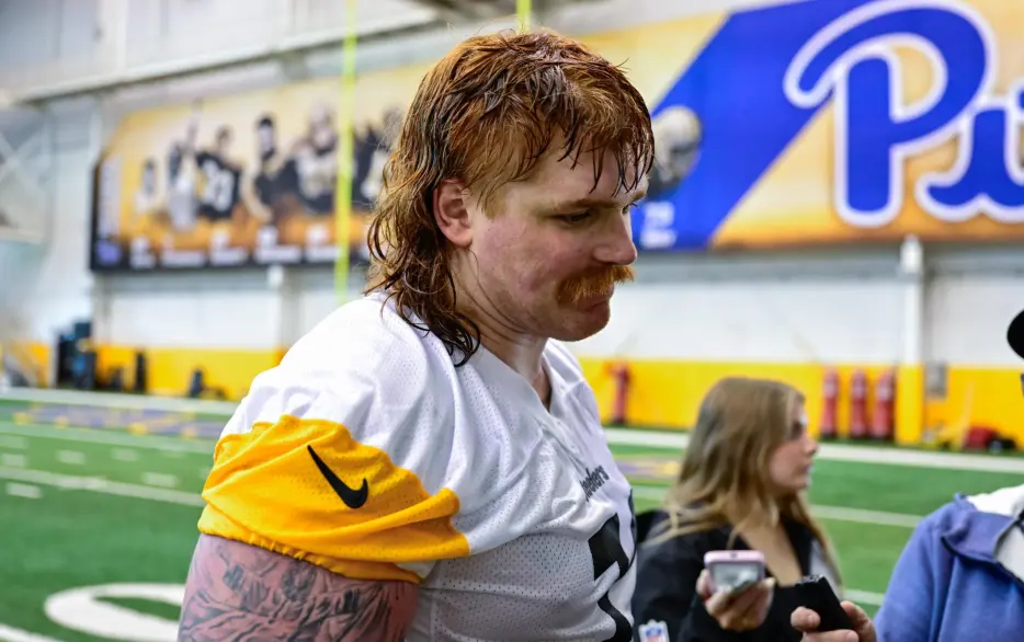 Steelers Rookie Has Welcome to NFL Moment