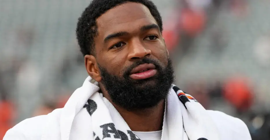 Jacoby Brissett plans to attend mandatory minicamp… now what?