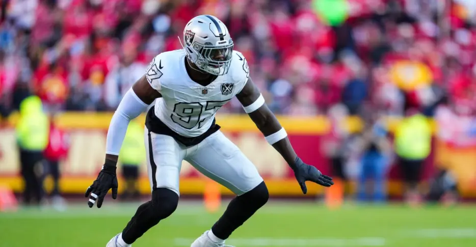 Patriots host speedy edge rusher on free agency workout
