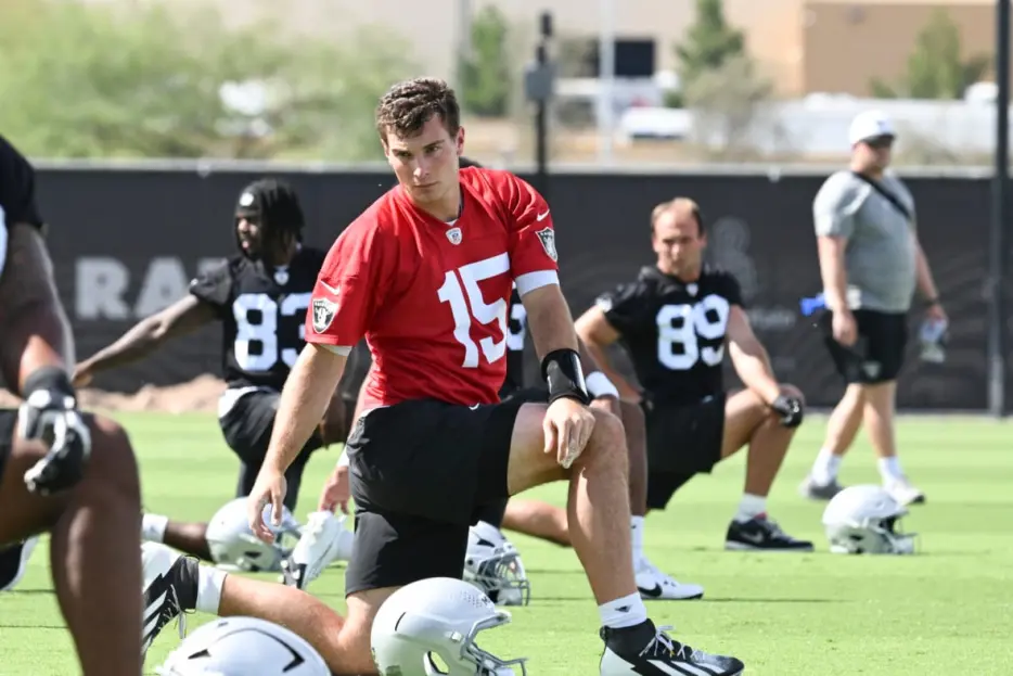Las Vegas Raiders Will Not Rush Fernando Mendoza and That’s the Right Call