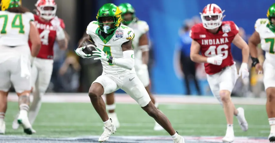 Malik Benson brings professionalism to NFL
