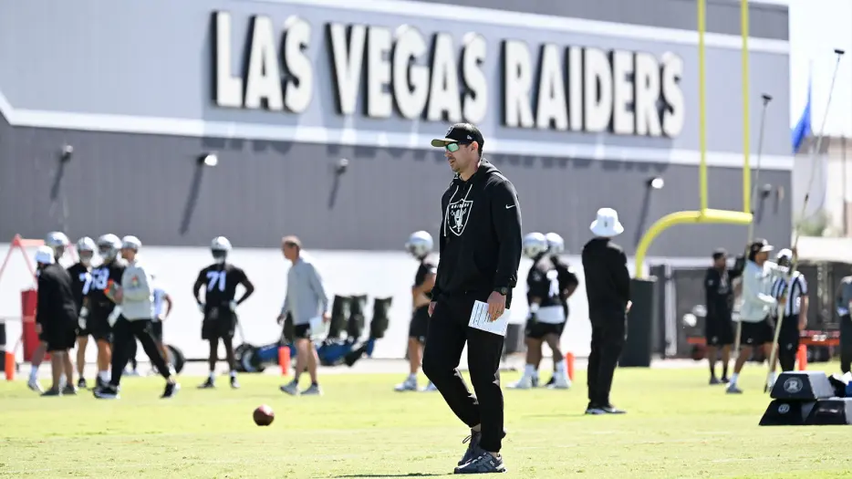 2 Raiders in danger of getting cut after 2026 minicamp