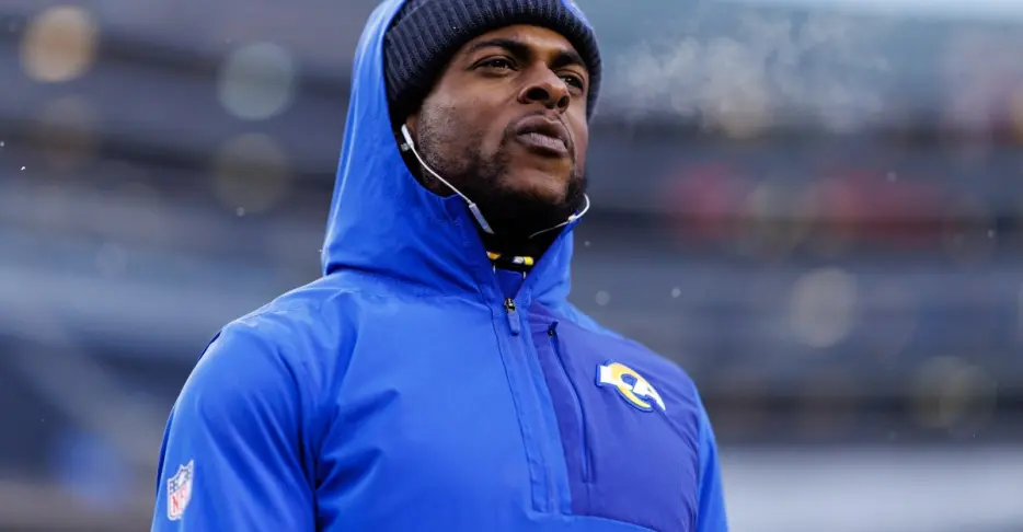 Gold Jacket Watch is on for Davante Adams