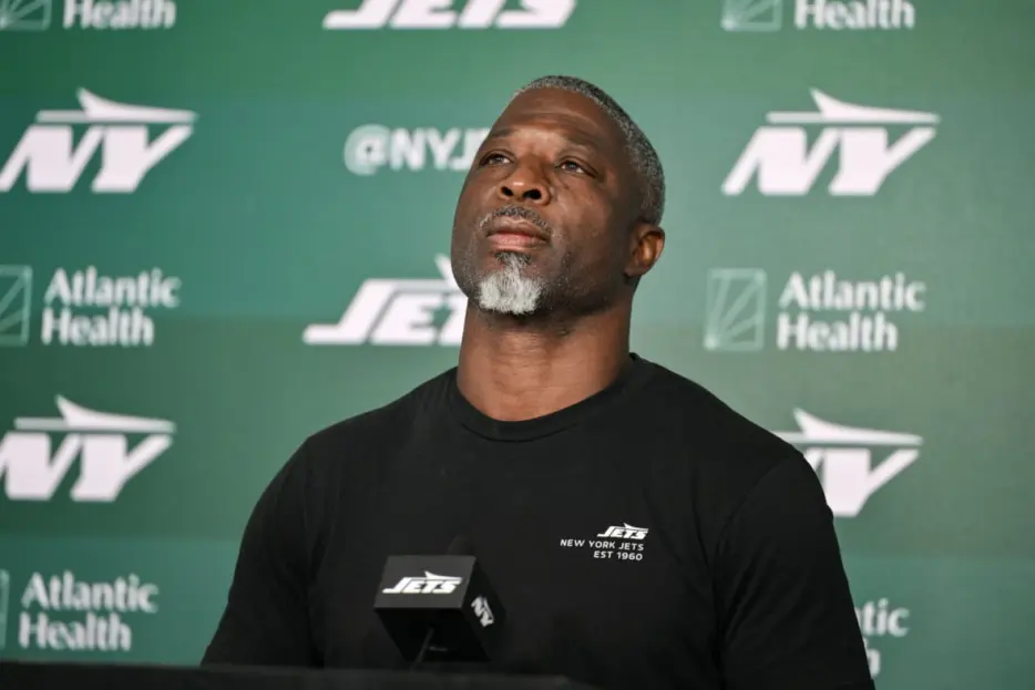 New York Jets May Have Best Chance to Draft Brendan Sorsby