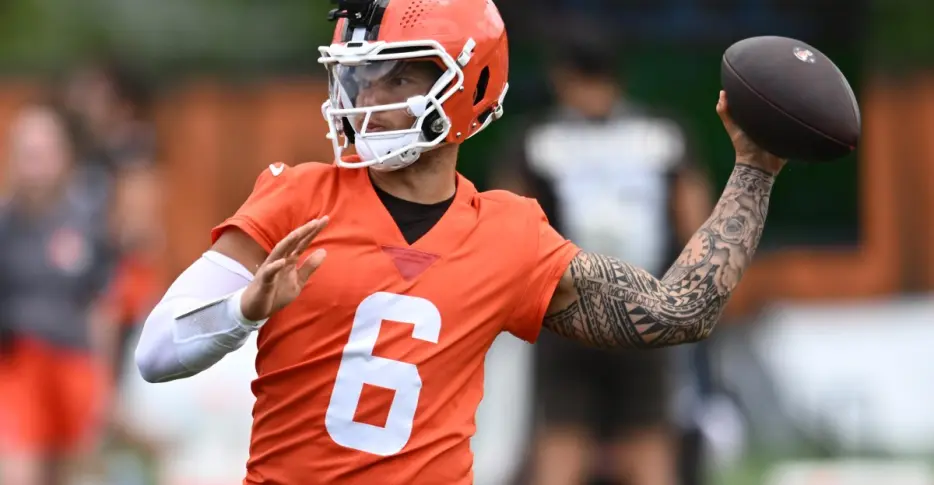 Cleveland Browns news: What jersey are you buying at the team shop?