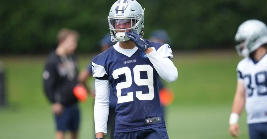 Cowboys training camp battle to watch: Devin Moore vs Shavon Revel