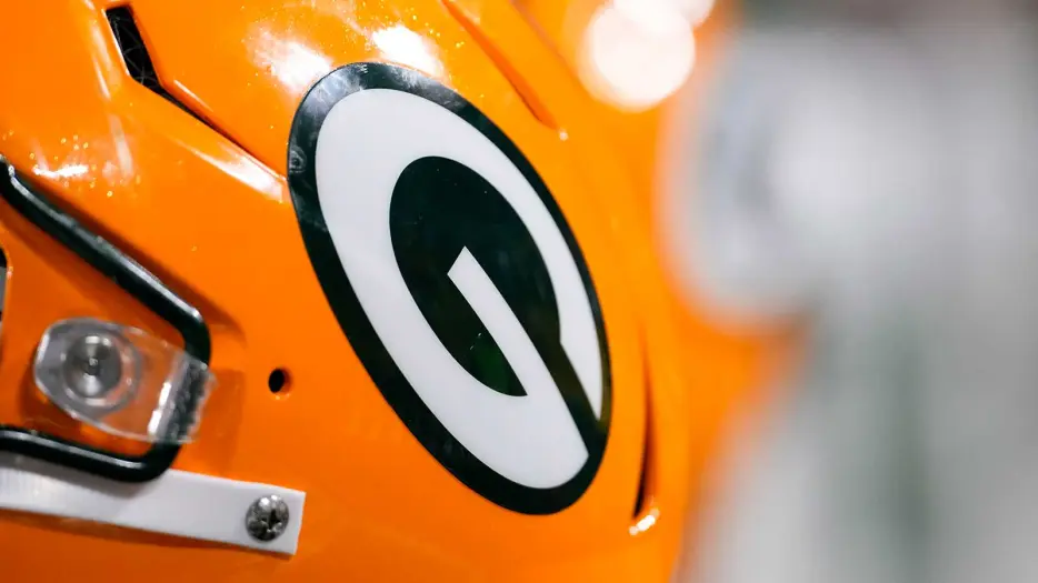 Packers call out Wisconsin rep as off-field battle ramps up