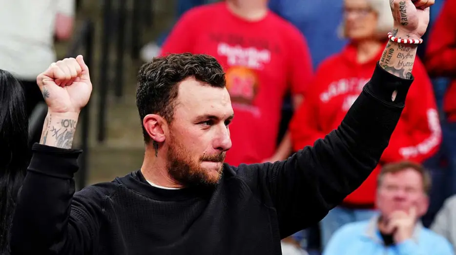 Why Johnny Manziel still roots for 0-16 seasons for Browns