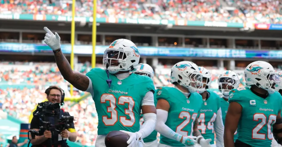 Can Jason Marshall push for a starting spot – The Splash Zone 7/10/26