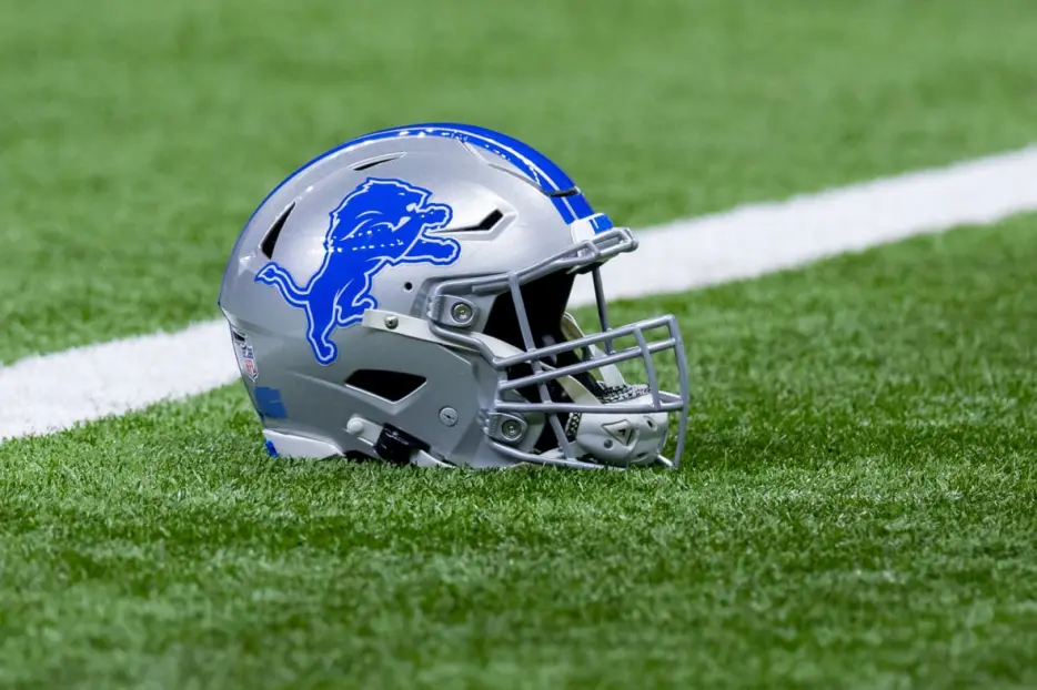 Detroit Lions Release 23-Year-Old First-Round Pick After Troubles Emerge