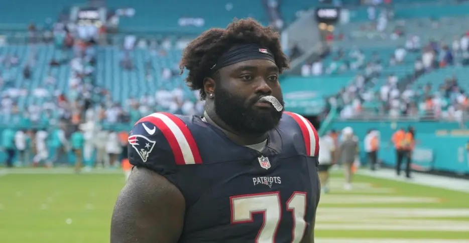 Contract incentives for Mike Onwenu’s new Patriots contract
