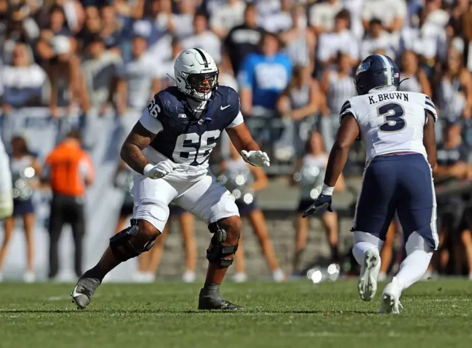 Drew Shelton could compete for a starting tackle position