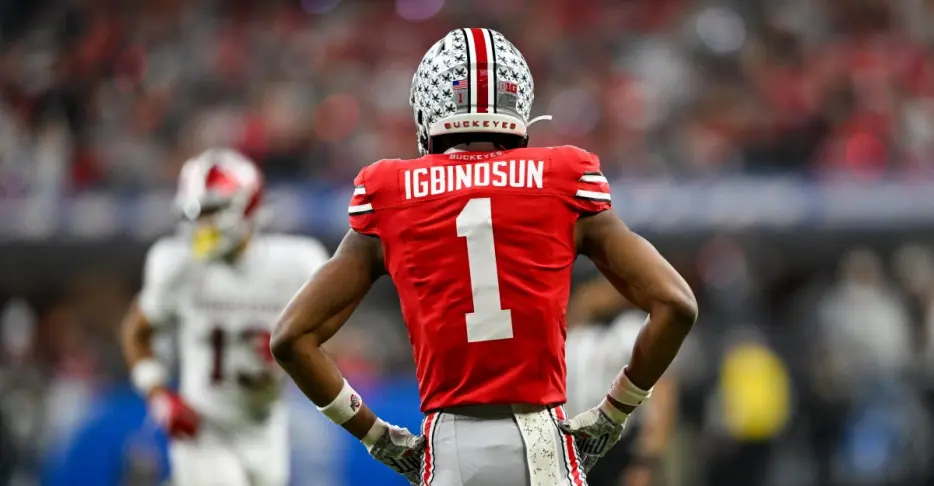 Davison Igbinosun’s “understanding of the game” most impressive to new Bills coach