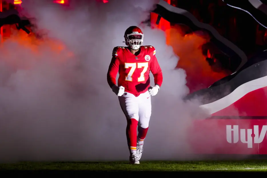 Chiefs Holding Right Tackle Competition