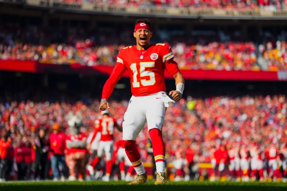 NFL Coach Criticizes Patrick Mahomes’ Play Style and Tendencies