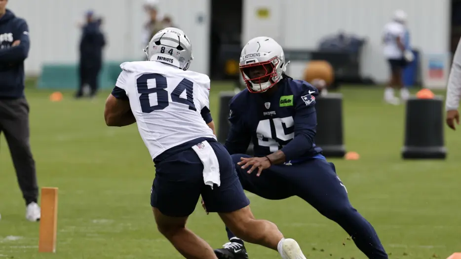Patriots seventh-rounder Quintayvious Hutchins charged with assault and battery