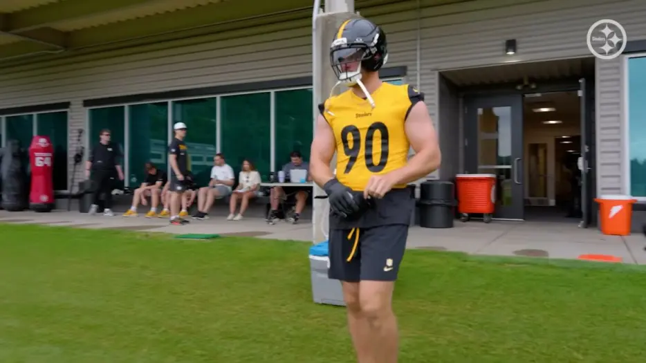 Beat Writer Makes 2026 Sack Prediction For T.J. Watt