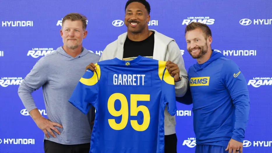 Myles Garrett says it cost him "more than a couple bucks" to get the Rams' No. 95 jersey