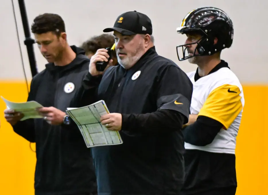 Analyst Offers Lofty Praise for Steelers HC Mike McCarthy: ‘Hall of Fame Material’