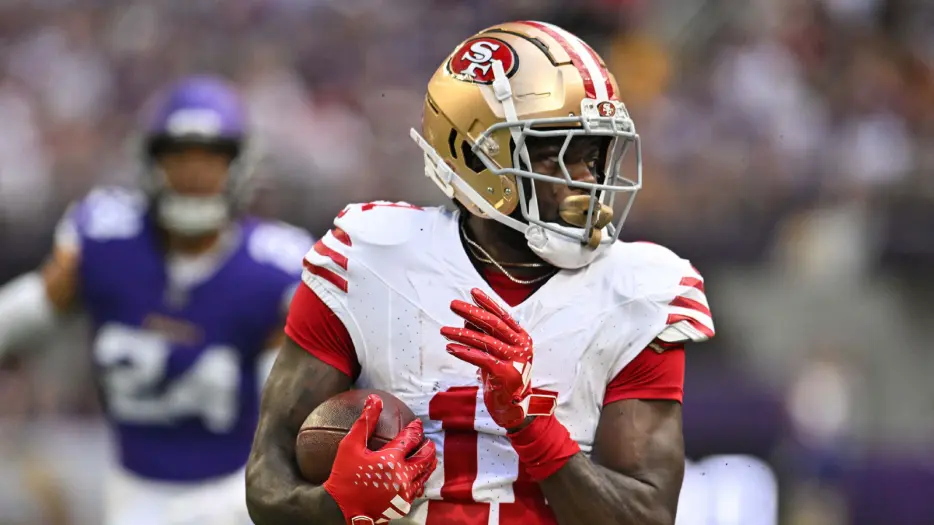 Brandon Aiyuk reveals he no longer has an agent amid 49ers standoff