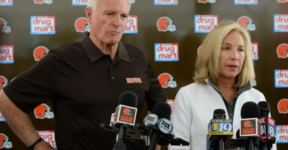 Browns’ owners donate millions for cancer research as Dee Haslam fights rare disease