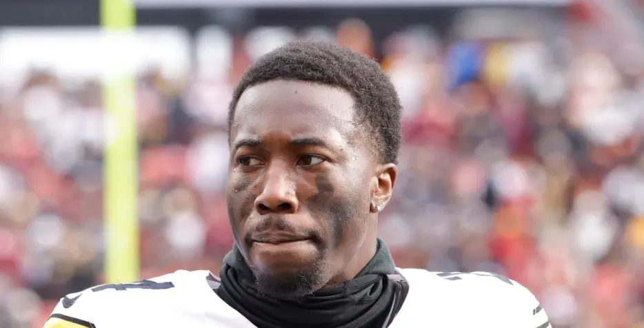 Trust the Board — Episode 15: Joey Porter Jr. contract talks, AFC West Review, &amp; the Sorsby Saga