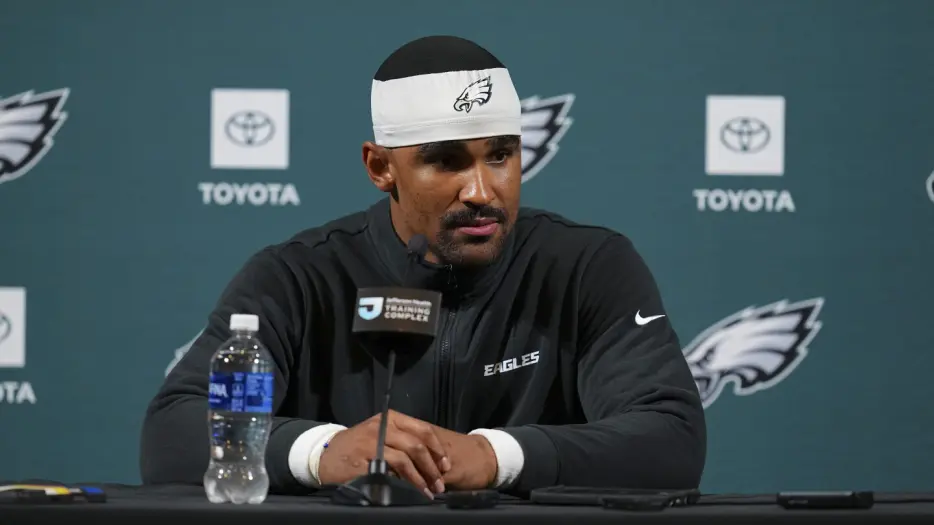 Jalen Hurts on Sean Mannion: You can definitely see the vision for the Eagles' offense