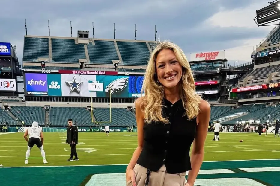 Devan Kaney Reveals New Job in Chicago