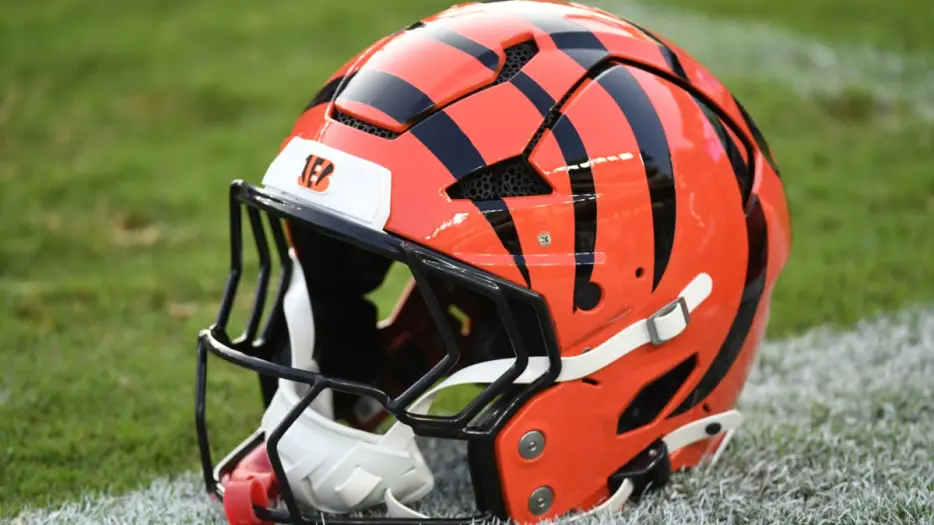 Cincinnati Bengals Reporter Suggests 24-Year-Old Could Become Among NFL’s Highest-Paid Defenders