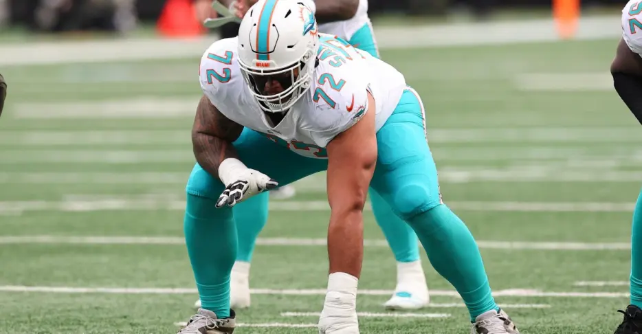 Will the move to right guard help Jonah Savaiinaea – The Splash Zone 7/21/26