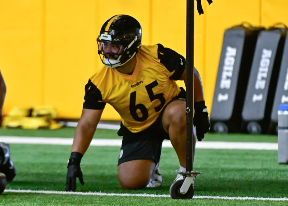 Kyler Baugh Hopes to Not Get Lost in Steelers D-Line Competition