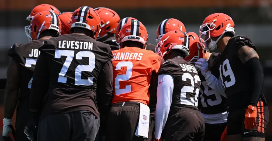 Predicting the Browns 53-man roster as training camp opens