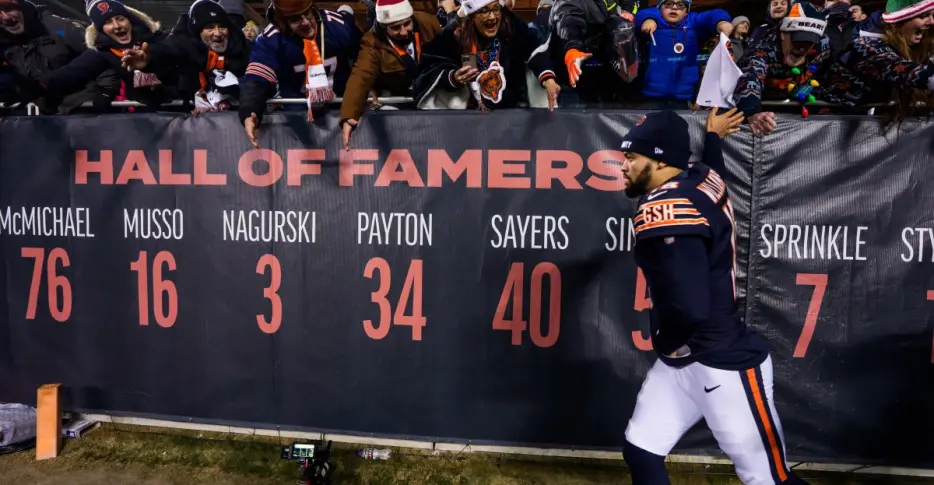 The Bear’s Den, May 8, 2026