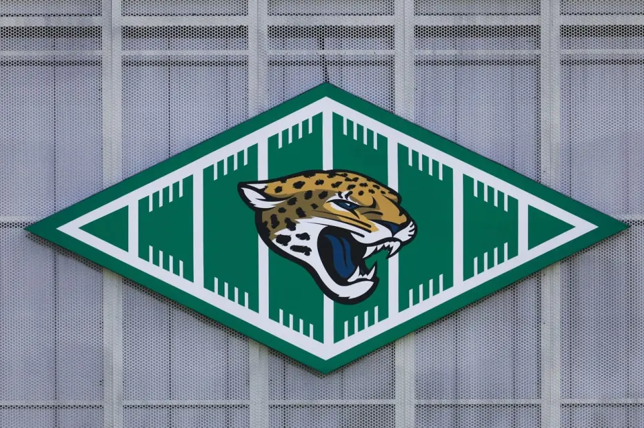 Jaguars Cut CB Keith Taylor From IR With Settlement