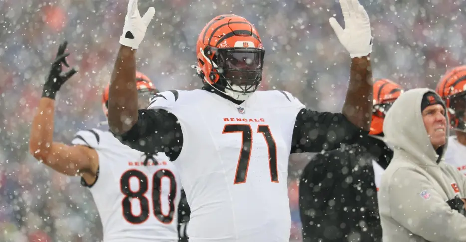 Amarius Mims was vocal about Bengals keeping offensive line together
