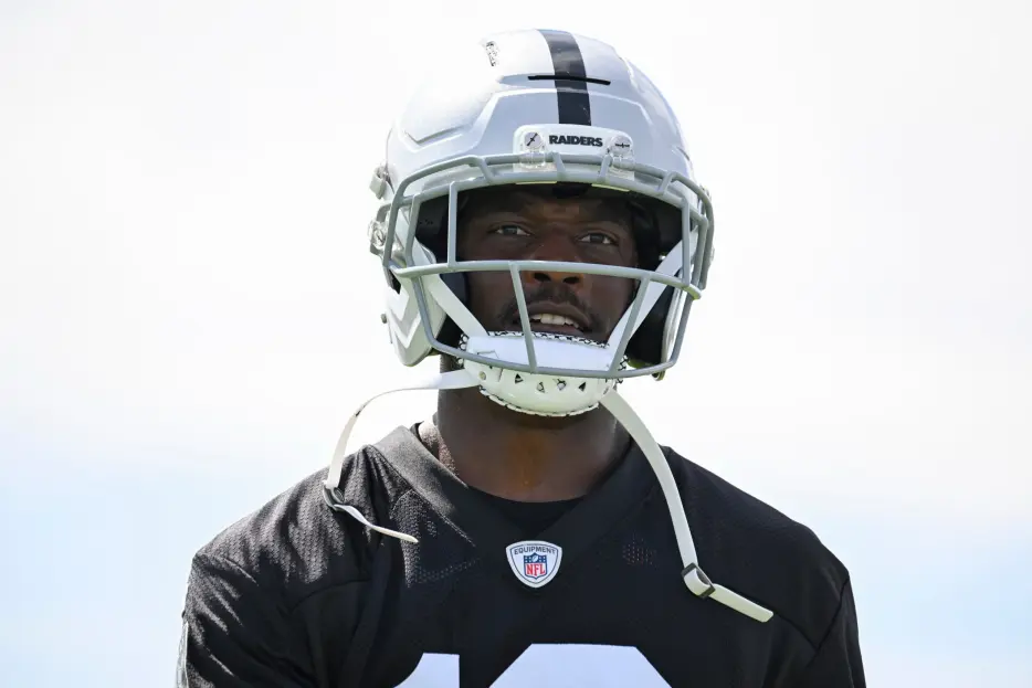 Las Vegas Raiders Rookie WR Malik Benson Is ‘Going to Be a Great Player’ and He Could Fix a Broken Receiver Room