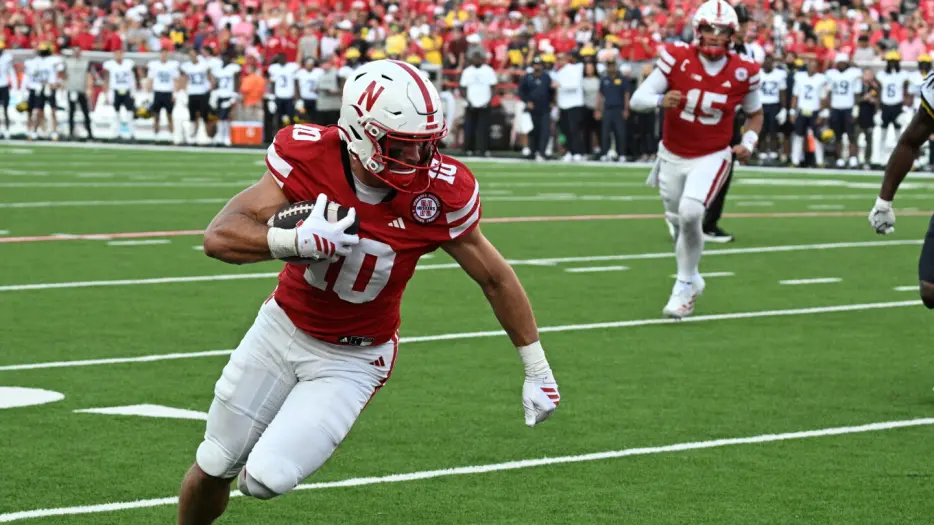 Panthers sign TE Heinrich Haarberg