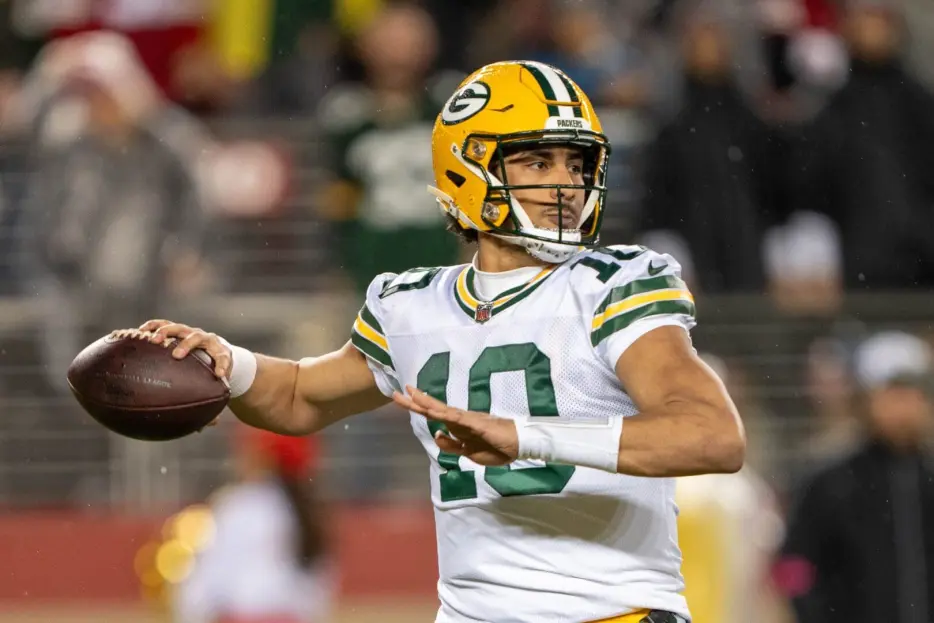NFC Notes: Jordan Love, Caleb Williams, Bears, Packers, Vikings QB Competition