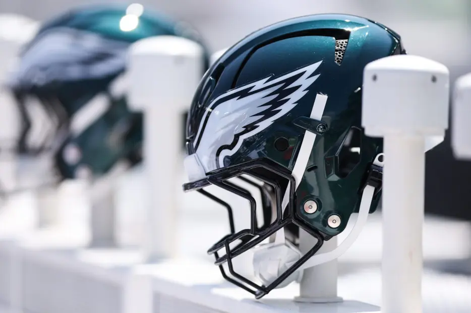 Eagles Announce Two Roster Moves