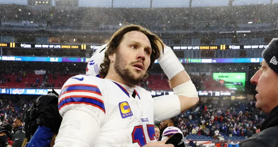 Plays That Defined 2025: Buffalo Bills at New England Patriots, Week 15