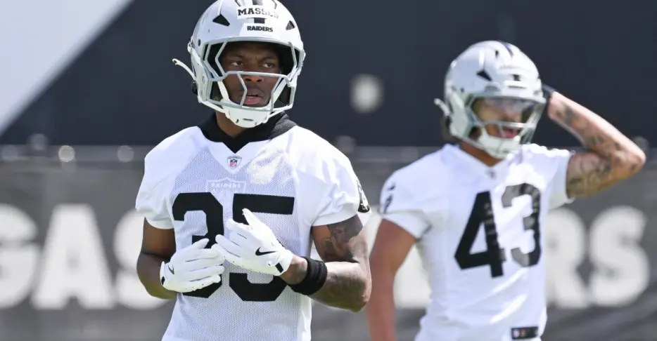 Rookie Hezekiah Masses brings ball hawk skills Raiders’ sorely need