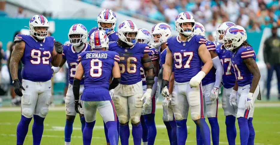 Bills DC Jim Leonhard must tackle late-down struggles for Buffalo defense